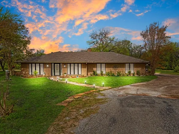 110 Bois D Arc St, Tom Bean, TX 75491