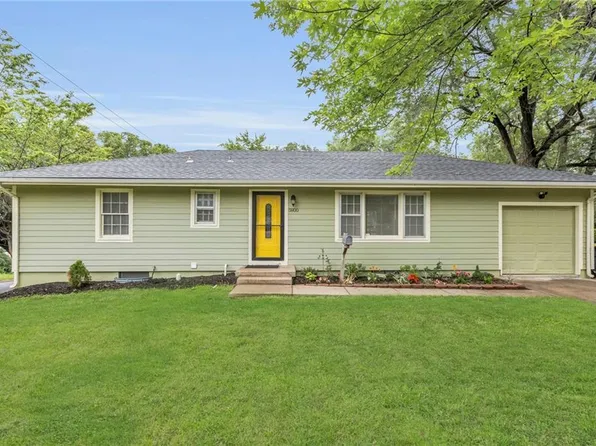 5800 Fairlane Dr, Kansas City, MO 64134