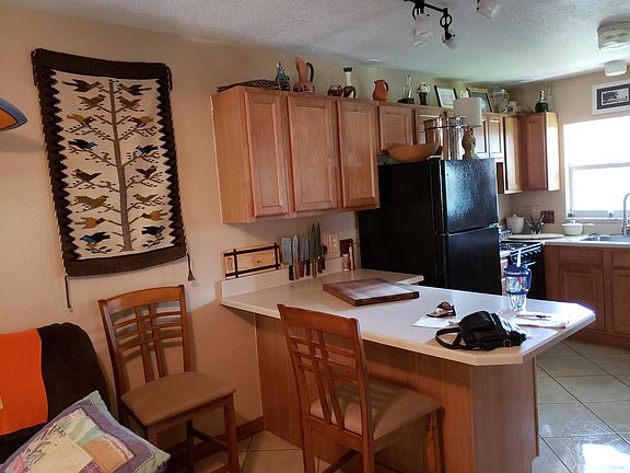 5th image of 238 Woodland Ave APT 3