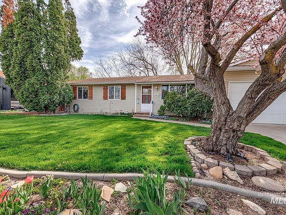 5th image of 5565 N Millstream Way