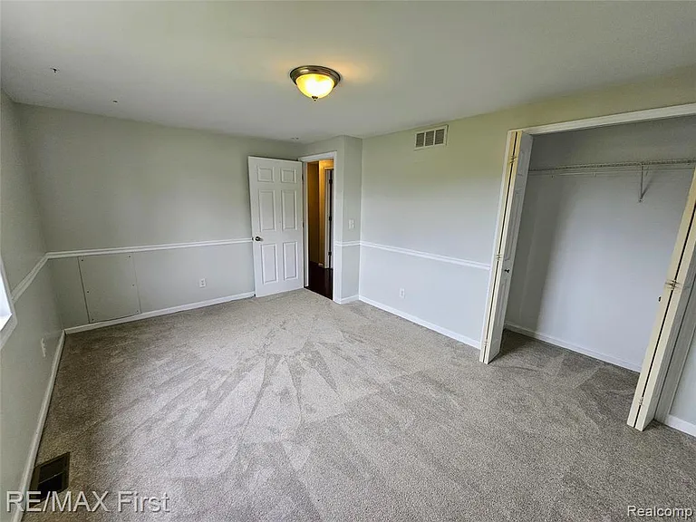 47564 Ryan Rd — Photo 15