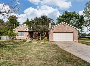 4519 Schoolhouse Rd, Batavia, OH 45103