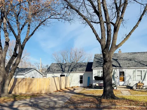 1403 N Greenwich St, Grand Island, NE 68801