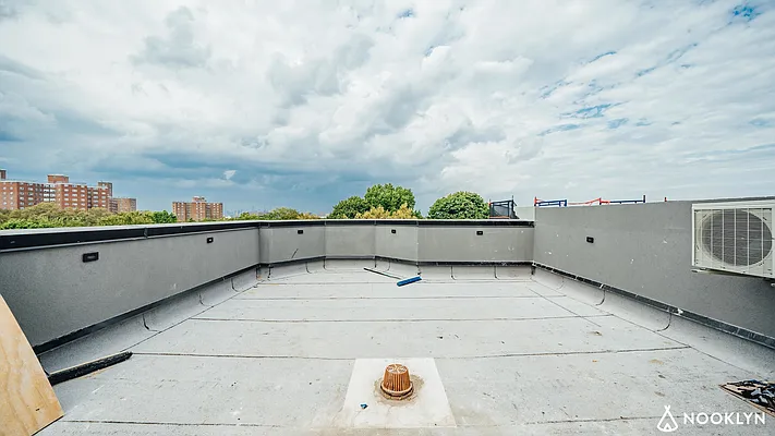 Rented by Nooklyn NYC LLC | media 19