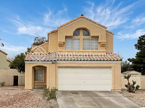 8413 White Shore Cir Photo 1