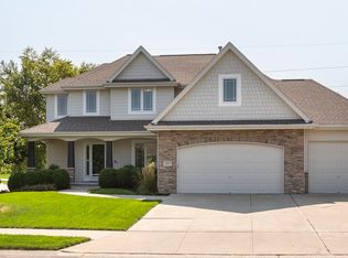 19803 Mason St, Elkhorn, NE 68022