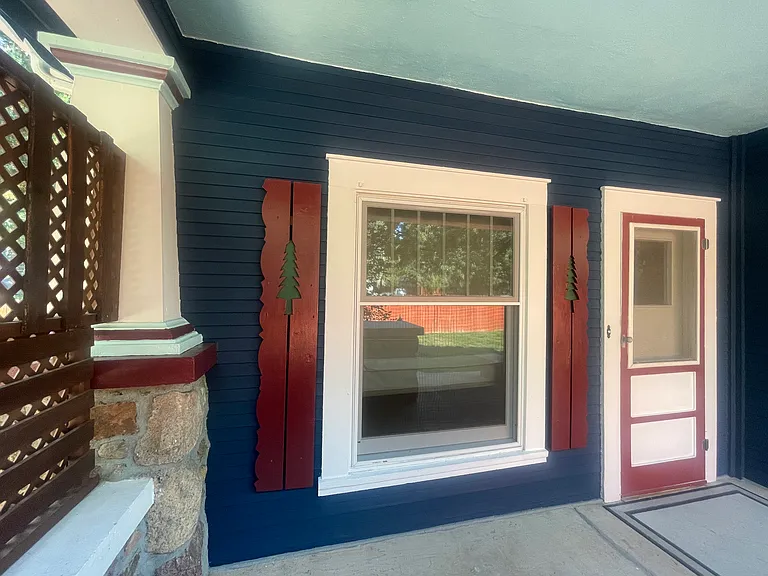 15 Wolfe Ave — Photo 40