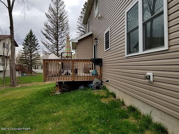 3rd image of 3100 Briarwood Dr