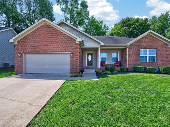 2748 Pointe Ct, Bowling Green, KY 42104