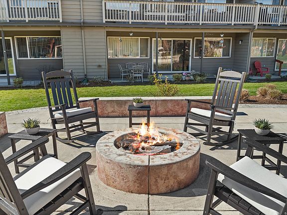 Outdoor Fire Pit
