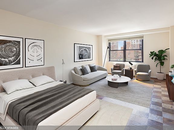 3rd image of 305 E 40th St APT 19A