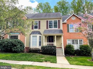 11812 Great Owl Cir, Reston, VA 20194