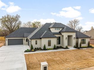 8316 S Eucalyptus Ave, Broken Arrow, OK 74011