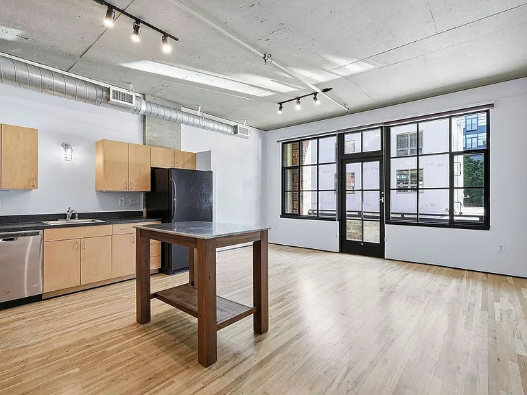 408 NW 12th Ave #208 — Photo 22