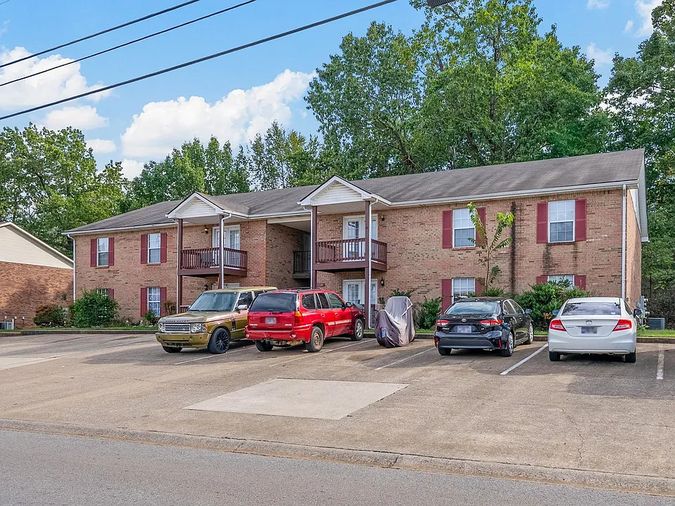 Parkway Pl - 1251