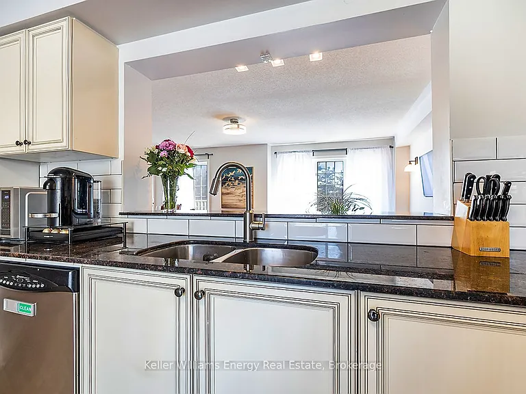 1790 Finch Ave #16 — Photo 10