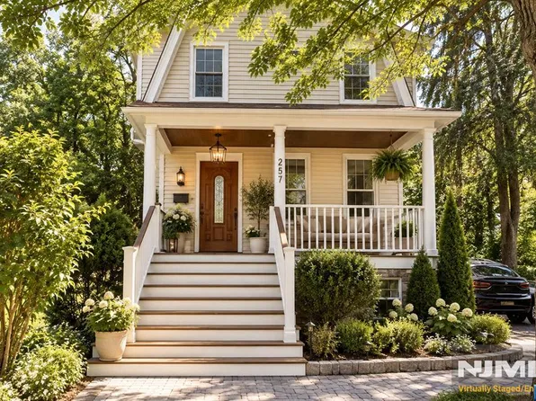 257 Epps Avenue, Englewood, NJ 07631