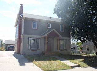 1220 Hoyt Ave W, Saint Paul, MN 55108
