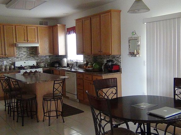 Kitchen and Breakfast Nook