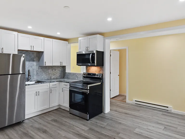 Mill Pond Dr — Photo 2