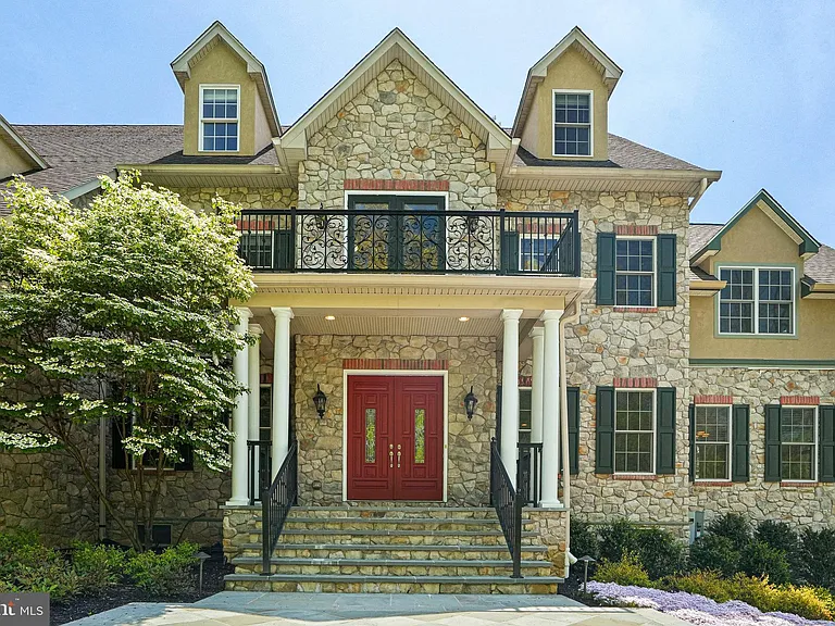 13551 Triadelphia Mill Rd — Photo 3