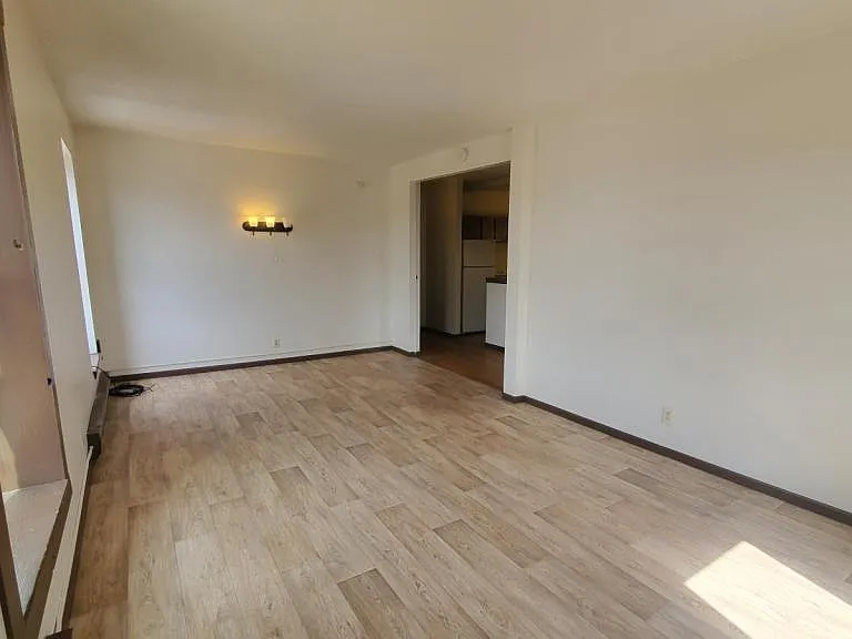116 S Main St #301 — Photo 20
