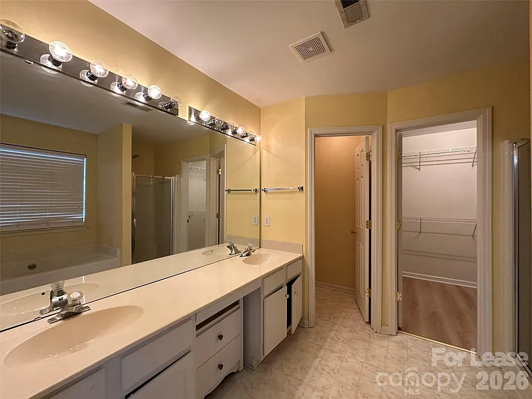 6954 Beverly Springs Dr — Photo 23