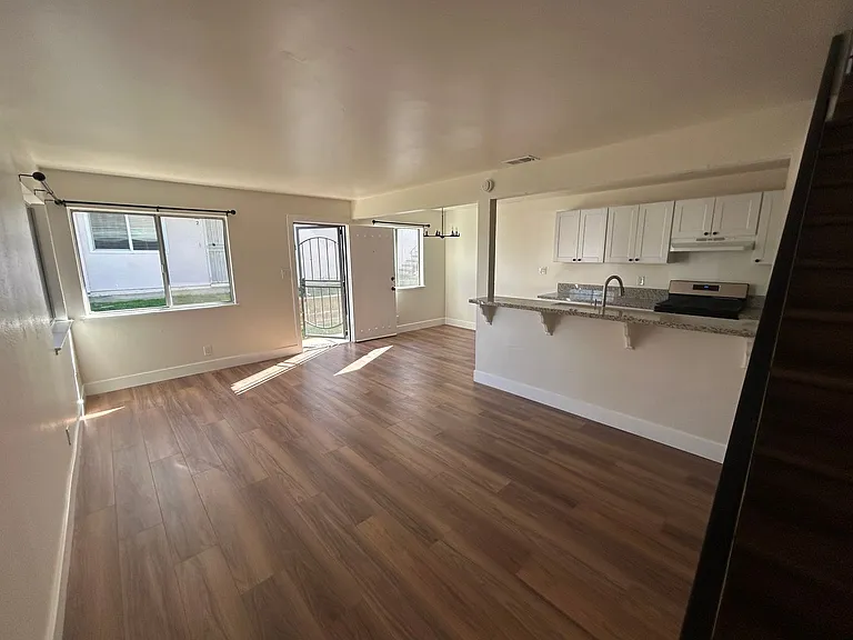 3633 Park Dr #2 — Photo 2