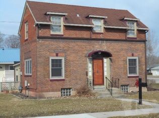 221 Madison Ave, Iowa Falls, IA 50126