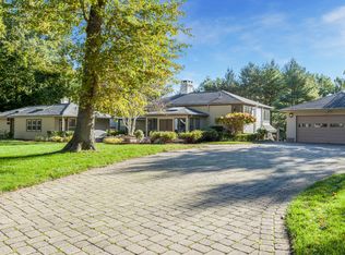 39 Orchard Hill Rd, Norwalk, CT 06851