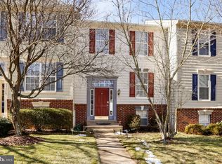 17511 Bristol Ter, Round Hill, VA 20141