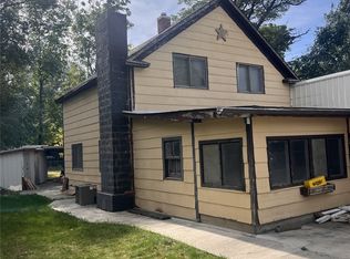 306 School St, Fromberg, MT 59029