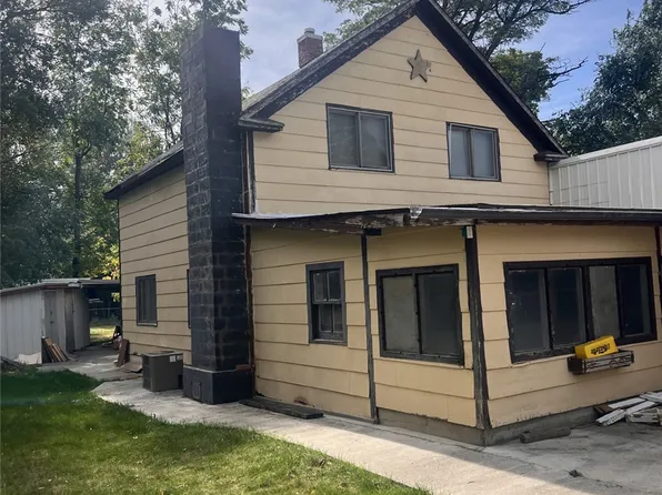 306 School St, Fromberg, MT 59029