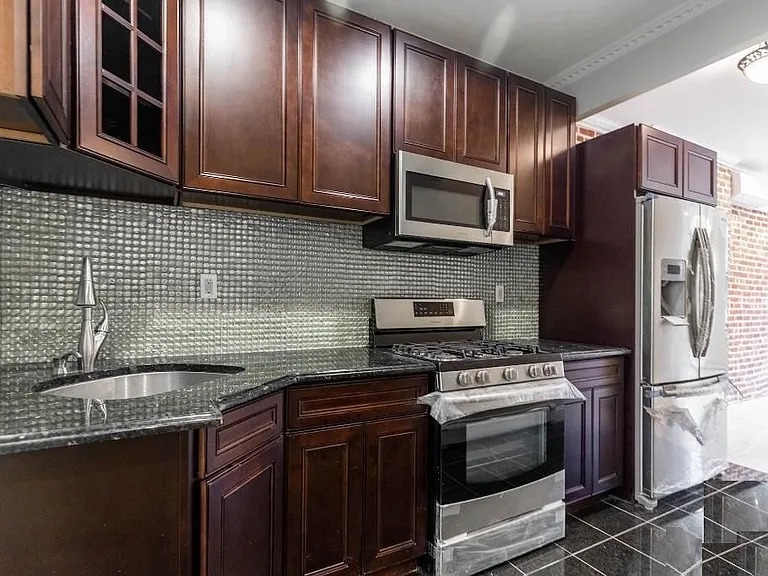 245 W 134th St #3 — Photo 1