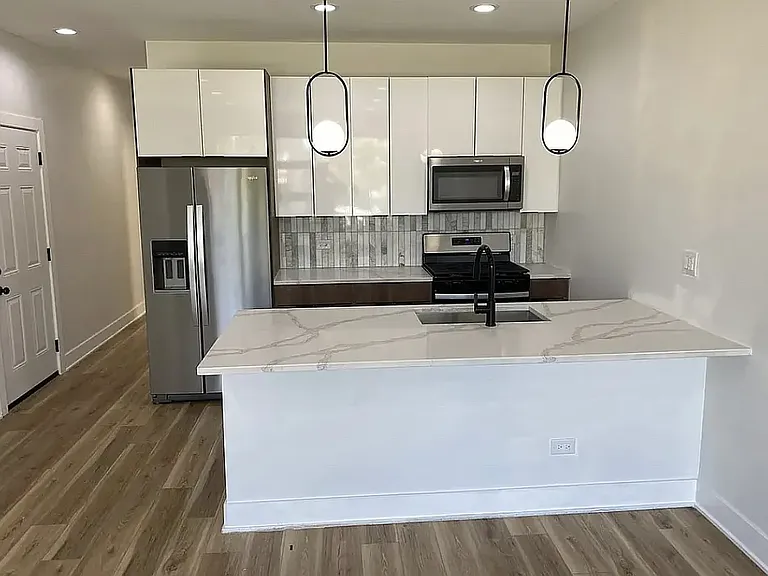 6328 S Evans Ave #3 — Photo 4