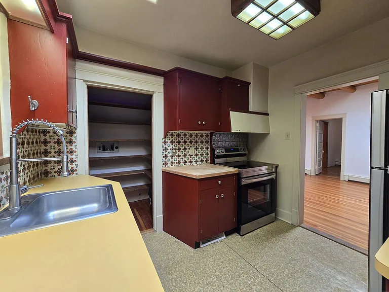 342 Hillside Ave — Photo 12