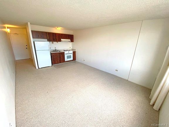 3rd image of 3045 Ala Napuaa Pl APT 607