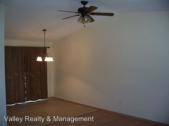 3rd image of 3411 Desatoya Dr