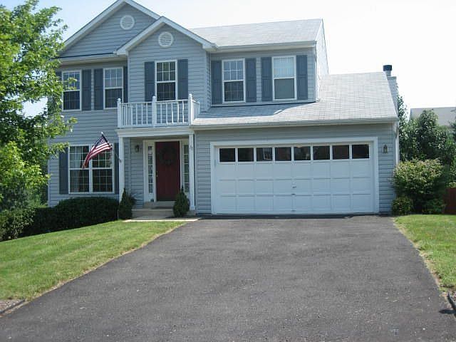 1st image of 30 Fulton Dr