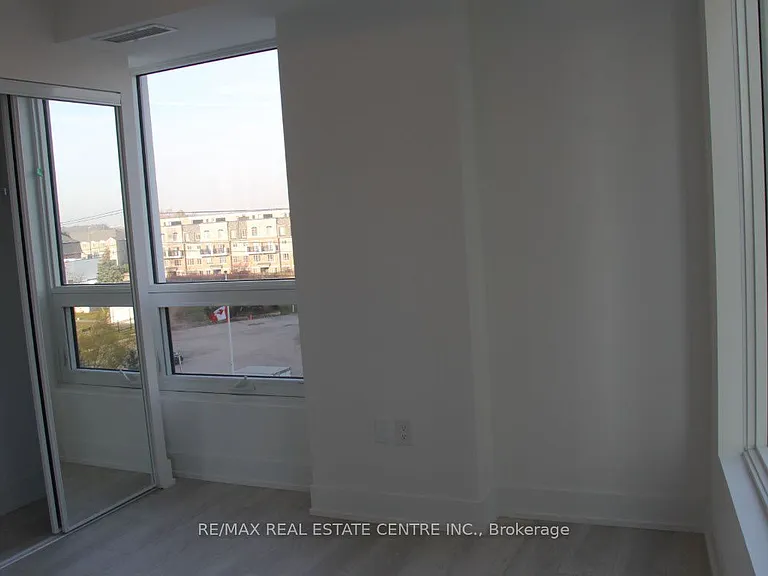 2450 Old Bronte Rd #417 — Photo 8