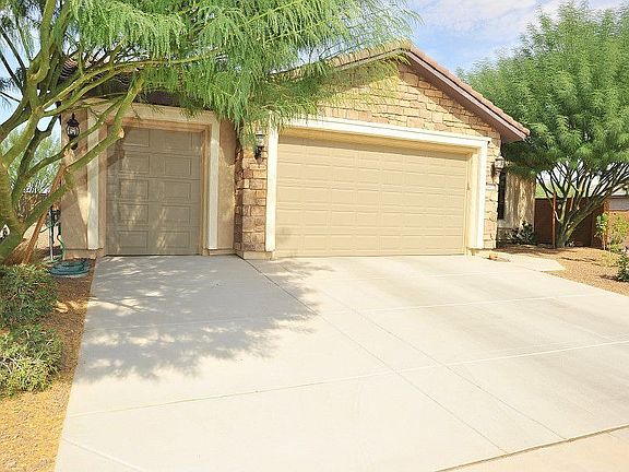 3rd image of 26822 W Ross Ave