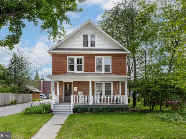 210 S Gill St, State College, PA 16801