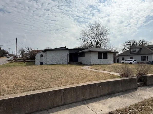 1101 S Trinity St, Decatur, TX 76234