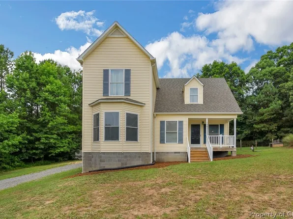 200 New South Rd, Kilmarnock, VA 22482