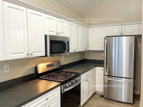 3rd image of 4088 Water Hole Ct