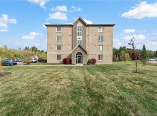 65 Diamond Head Ct #112, Moncton, NB E1G0V6