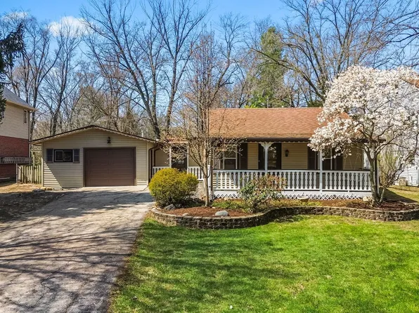 7730 Virginia Ct, Willowbrook, IL 60527