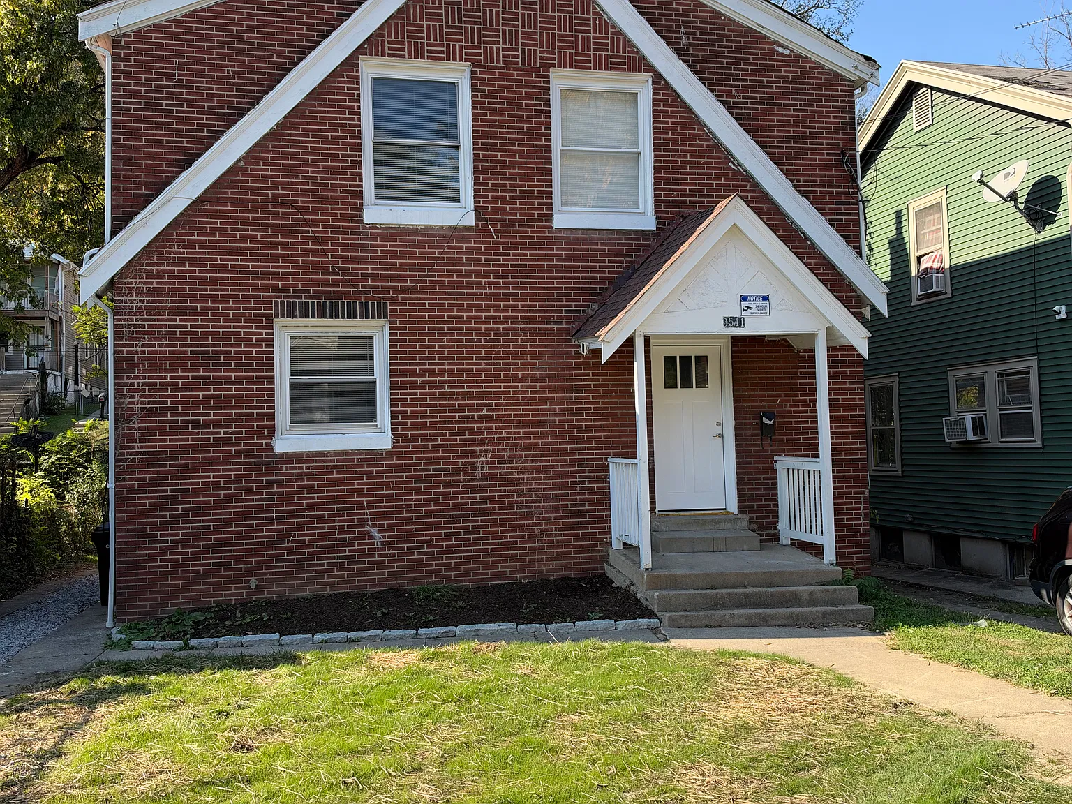 4 bed, 1.5 bath, 1700 sqft, $1,995 — Photo 1