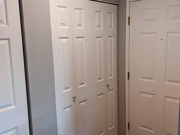 2nd image of 6909 Weedin Pl NE APT B305