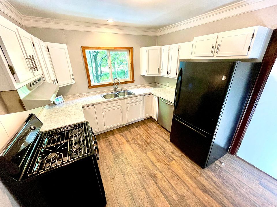 1st image of 50 Barry Pl Unit 1